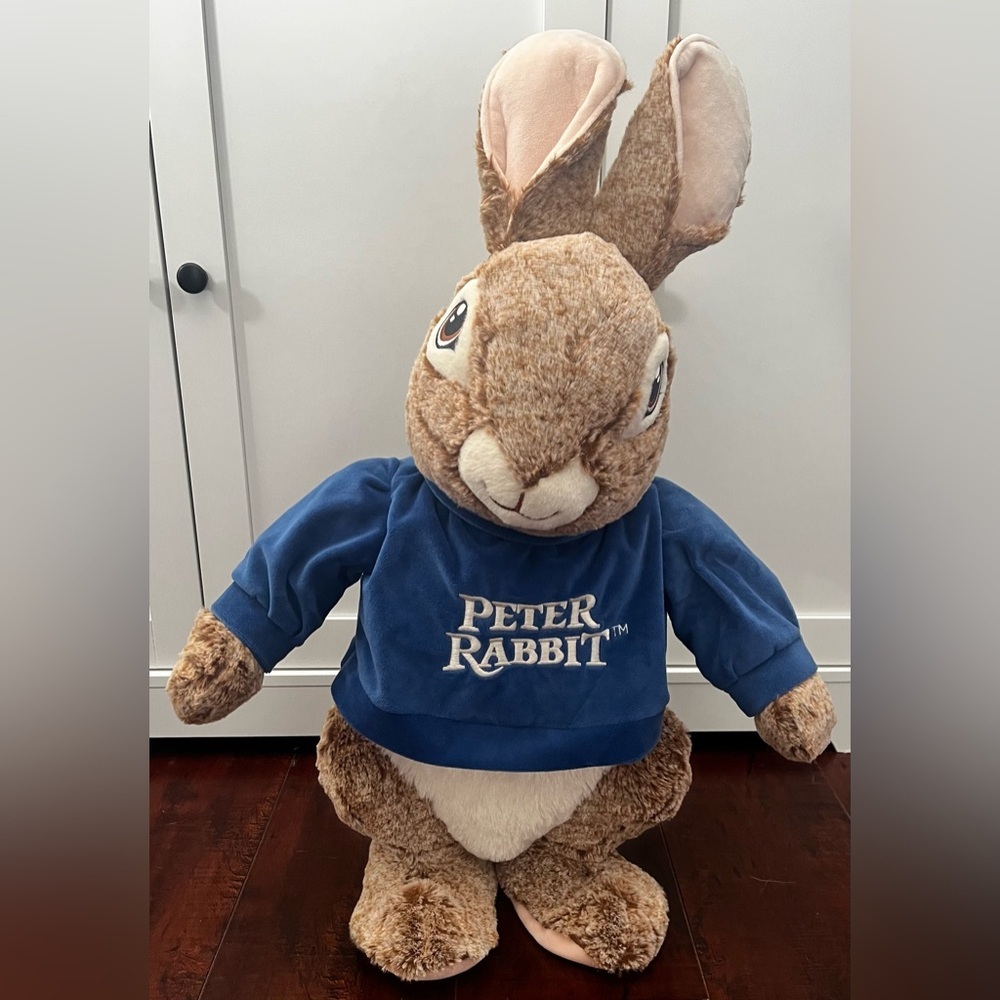 24” Peter Rabbit 2 Movie Promotional Stuffed Animal Rabbit Plush EUC
